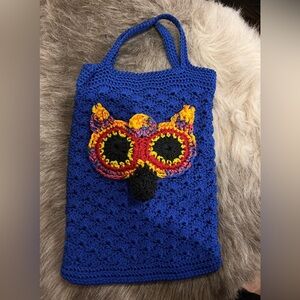Adorablele crocheted owl mini tote